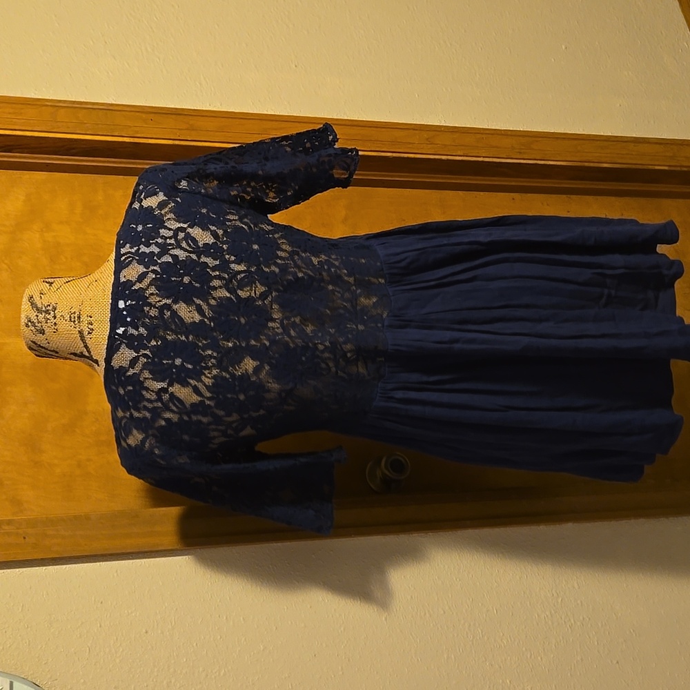 🌞☀️🌞Umgee Navy Lace Button-Front Tunic Size S - Picture 6 of 7